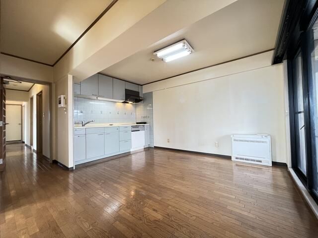 4DK Apartment for Rent near Sano Station, Tochigi - Thumbnail 3