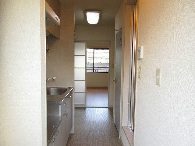 1K Apartment for Rent in Higashi Ward, Niigata City - Thumbnail 4