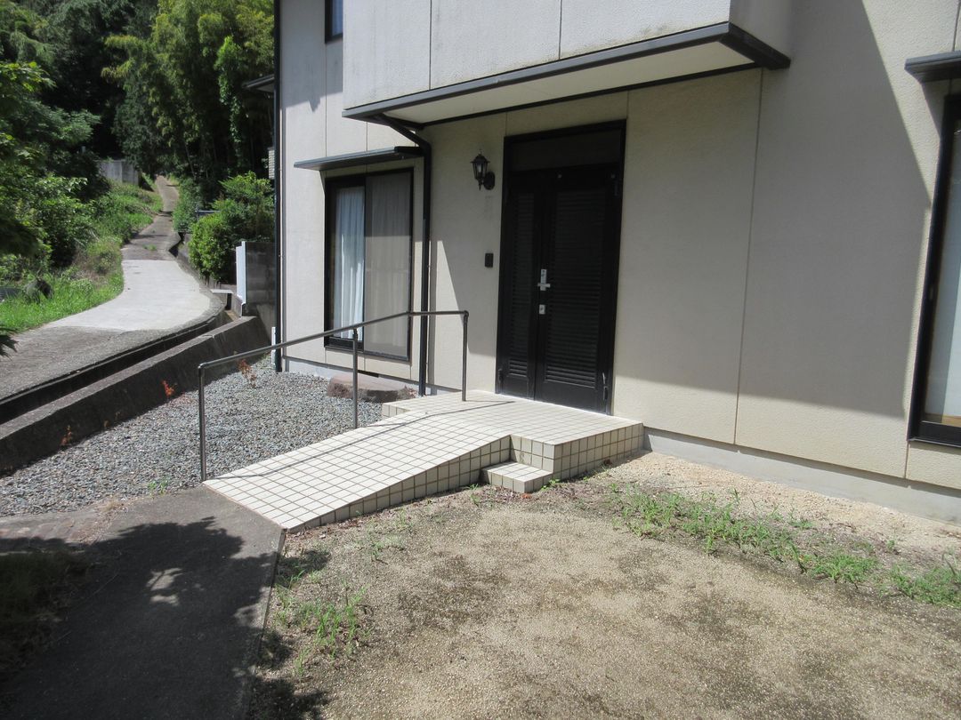 5LDK House for Sale in Tamano, Okayama with Free Parking - Thumbnail 3