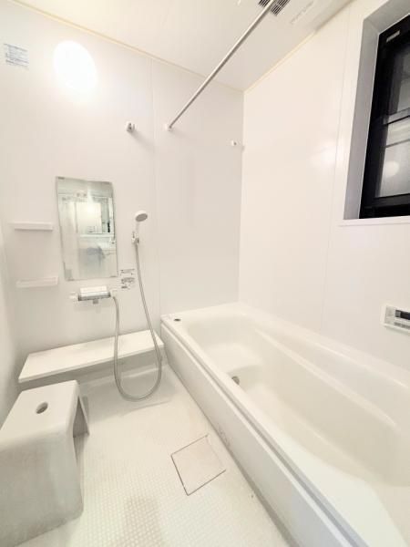 2019-Built 4LDK House for Sale in Kawaguchi, Saitama - Thumbnail 2