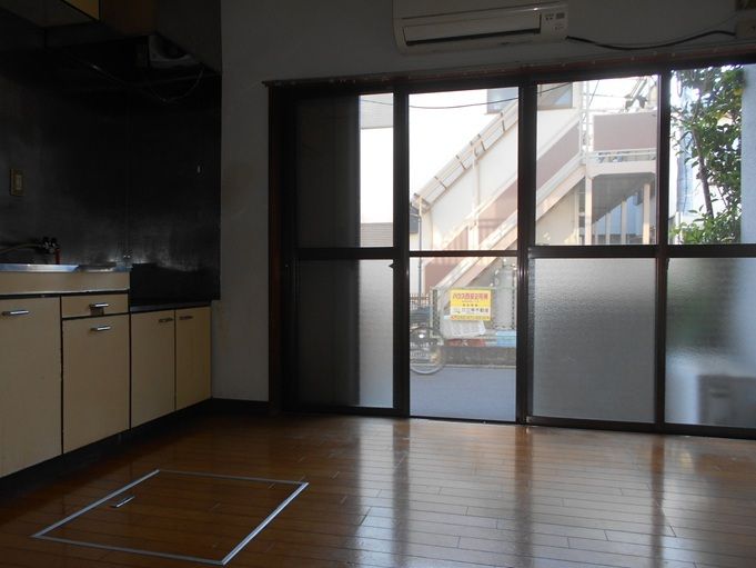 Terrace House NS11 for Rent in Higashikurume, Tokyo - 2DK - Thumbnail 4