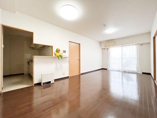 4LDK Apartment for Sale in Utsunomiya, Tochigi – 80.36m² - Thumbnail 3