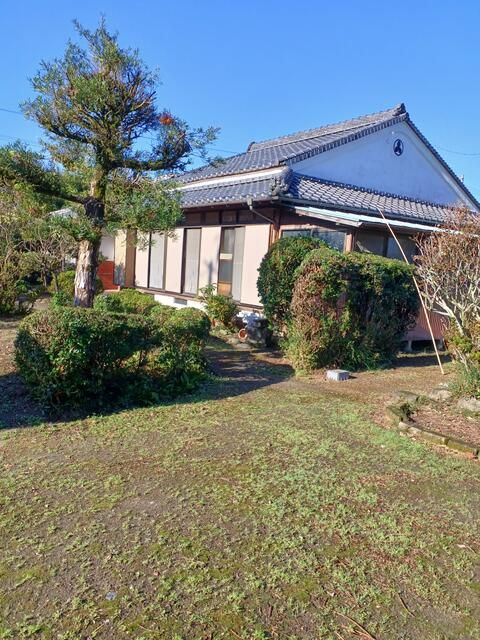 Spacious 5DK House on 996 sqm Land in Kanoya, Kagoshima - Thumbnail 3