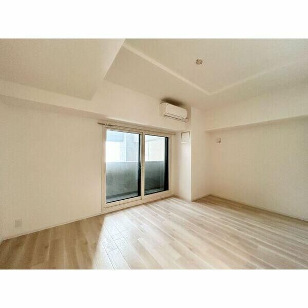 New 1LDK Apartment for Rent in Central Sapporo, S-RESIDENCE - Thumbnail 2