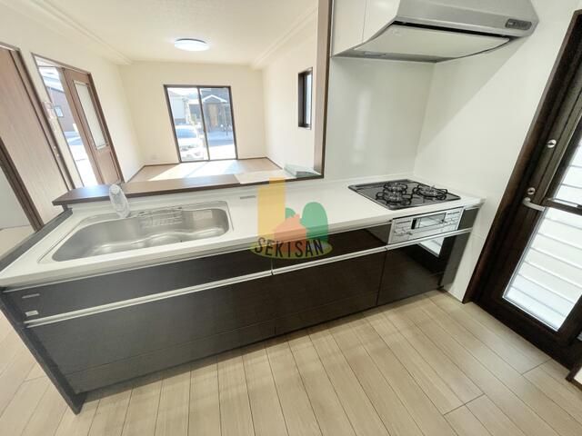 New 2024 3LDK House in Takamabe, Miyazaki with Parking - Thumbnail 3