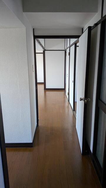 3LDK Apartment for Rent in Tachikawa, Tokyo - 62.09 sqm - Thumbnail 4