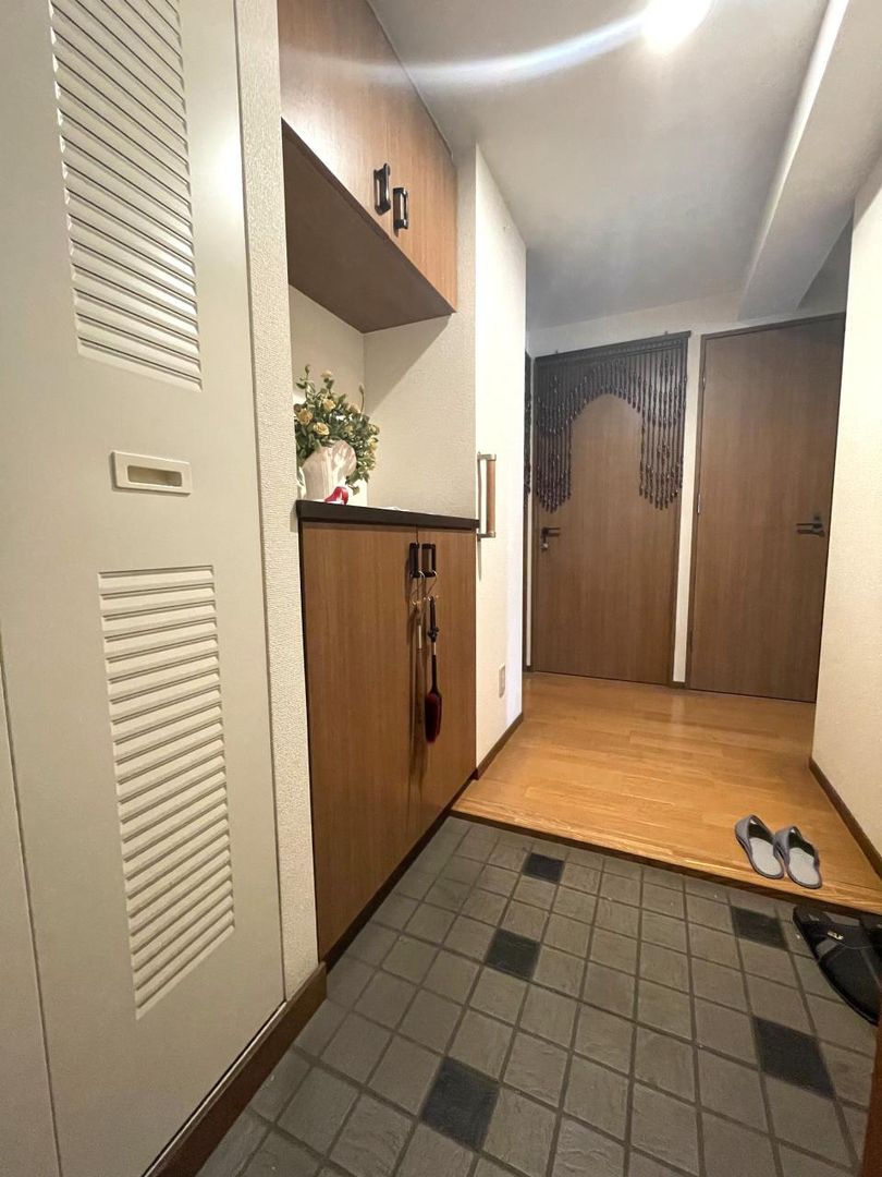 3LDK Apartment for Sale in Sapporo, Hokkaido - 70.15 sqm - Thumbnail 3
