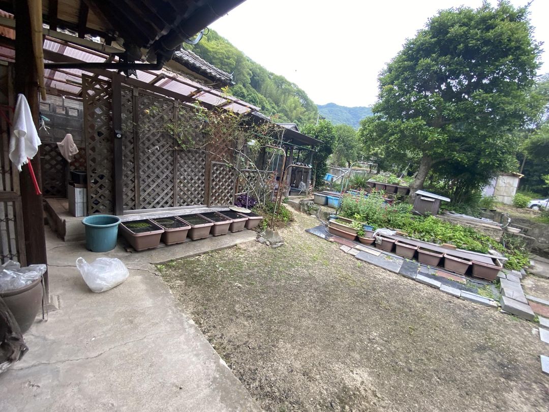 6DK Detached House on 507 sqm Land in Kasaoka, Okayama - Image 11