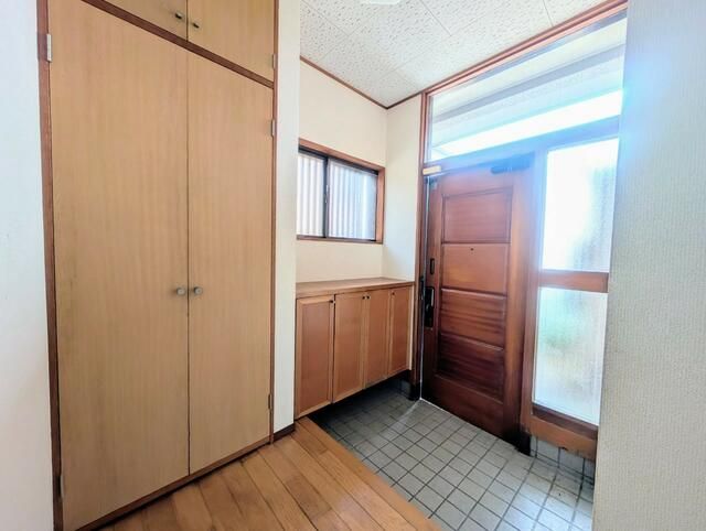 Land with 1982 House for Sale in Sodegaura, Chiba - Thumbnail 3