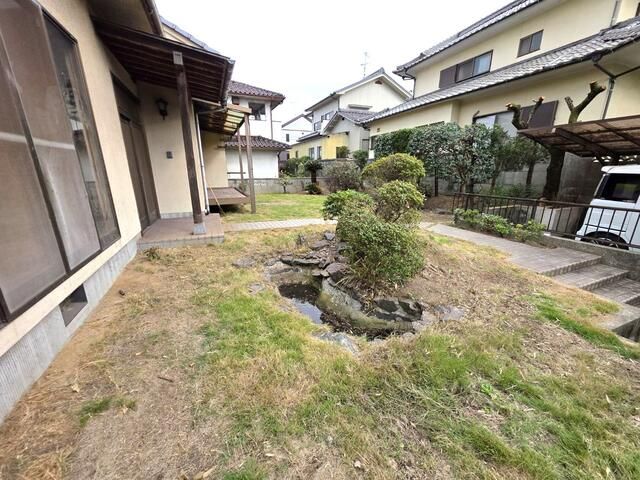 1995 Single-Story House in Fukuyama's Kasugadai | 2SLDK, 289sqm Land - Image 34