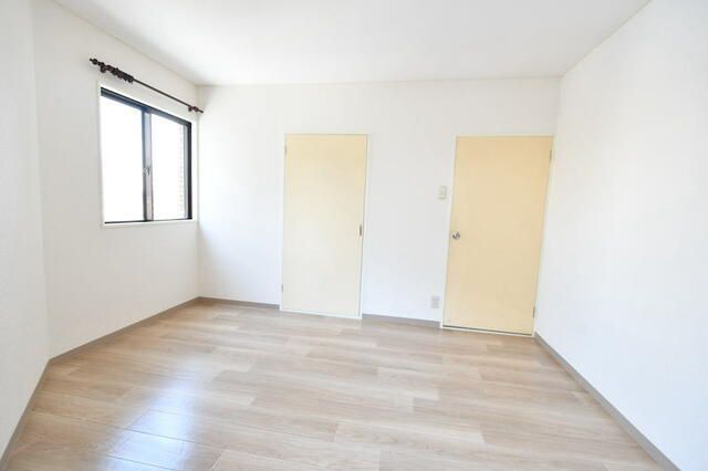 2K Apartment for Rent in Asahi Ward, Yokohama - Thumbnail 4