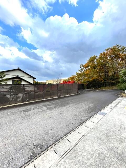 9DK House for Sale on 1210 sqm Corner Plot in Nagakute, Aichi - Thumbnail 2