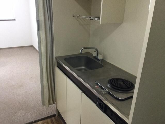 1K Apartment for Rent in Taihaku, Sendai, 18m² - Thumbnail 4