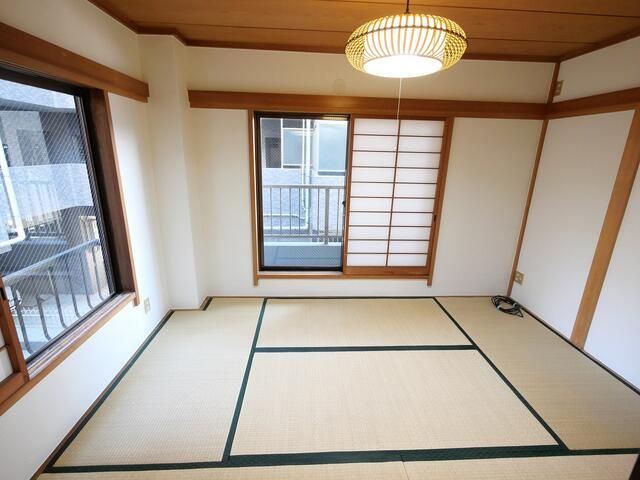 Tokyo Sumida Office for Rent: 47.65 sqm 3K near Asakusa - Thumbnail 3