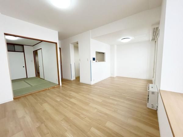 Park City Ooyachi D Court 3LDK Apartment for Sale in Sapporo - Thumbnail 2