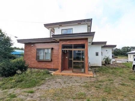 Spacious Land & House for Sale in Teshikaga, Hokkaido - Thumbnail 2