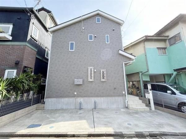 2022 Built 2LDK House for Sale in Mitaka, Tokyo - Image 4