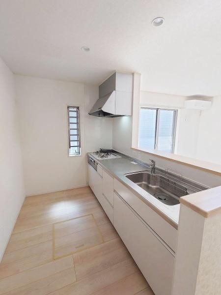 2022 Built 2LDK House for Sale in Mitaka, Tokyo - Image 1
