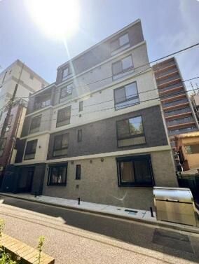 New 2025 Apartment Building for Sale in North Shinjuku, Tokyo - Thumbnail 2