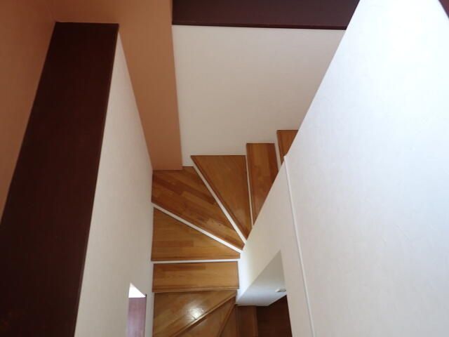 2LDK Apartment for Sale in Nishi-ku, Niigata City - 52.90 sqm - Thumbnail 4