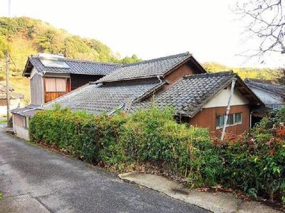 Property details: Yamaguchi Prefecture, Yanai City, Kamishiro/Obatake Station property information: Used detached house — Image 3, Yanai, Yamaguchi