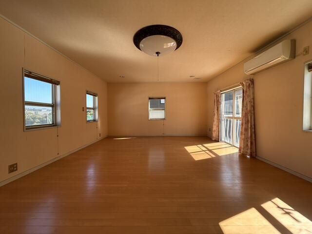 3LDK House for Sale in Yokosuka with Garden - Thumbnail 4