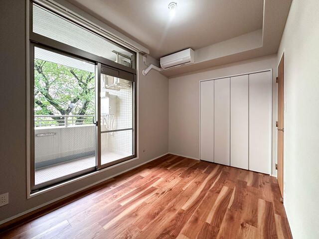 3LDK Apartment for Sale in Nakano, Tokyo - 67.67 sqm - Thumbnail 4