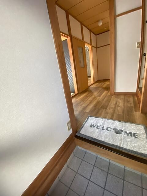 4LDK Detached House for Rent in Akiruno, Tokyo - Thumbnail 2