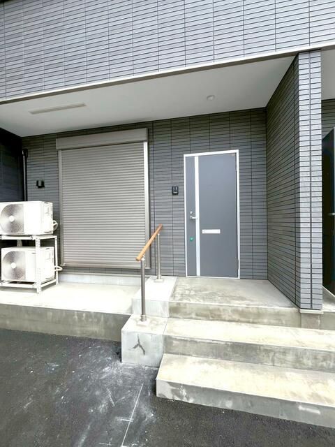 New 2SLDK Terrace House Near Chishirodai Station in Chiba City - Thumbnail 2
