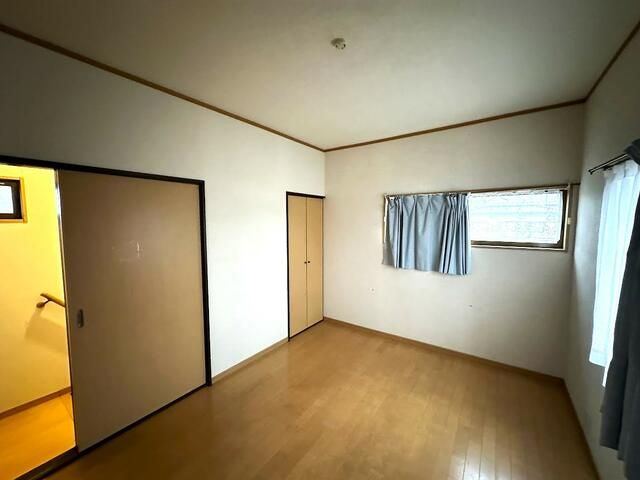 4LDK House with 3 Car Parking in Ota City, Gunma - Thumbnail 4