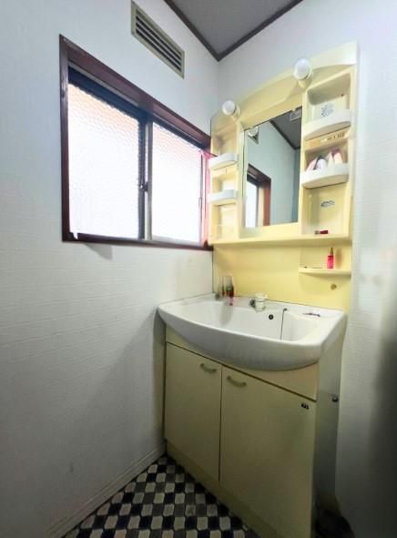 3LDK House for Sale in Quiet Fukuyama Neighborhood, Hiroshima - Image 29