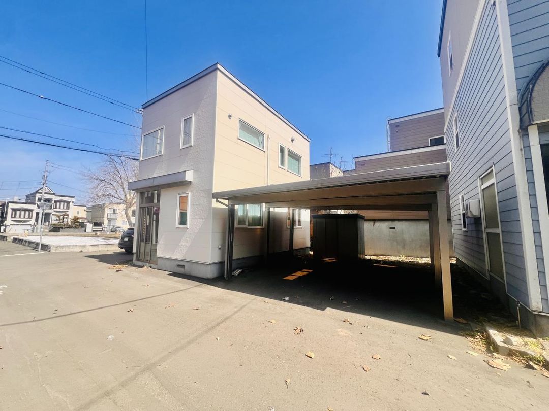 4LDK Detached House for Sale in Sapporo Higashi Ward - Thumbnail 2
