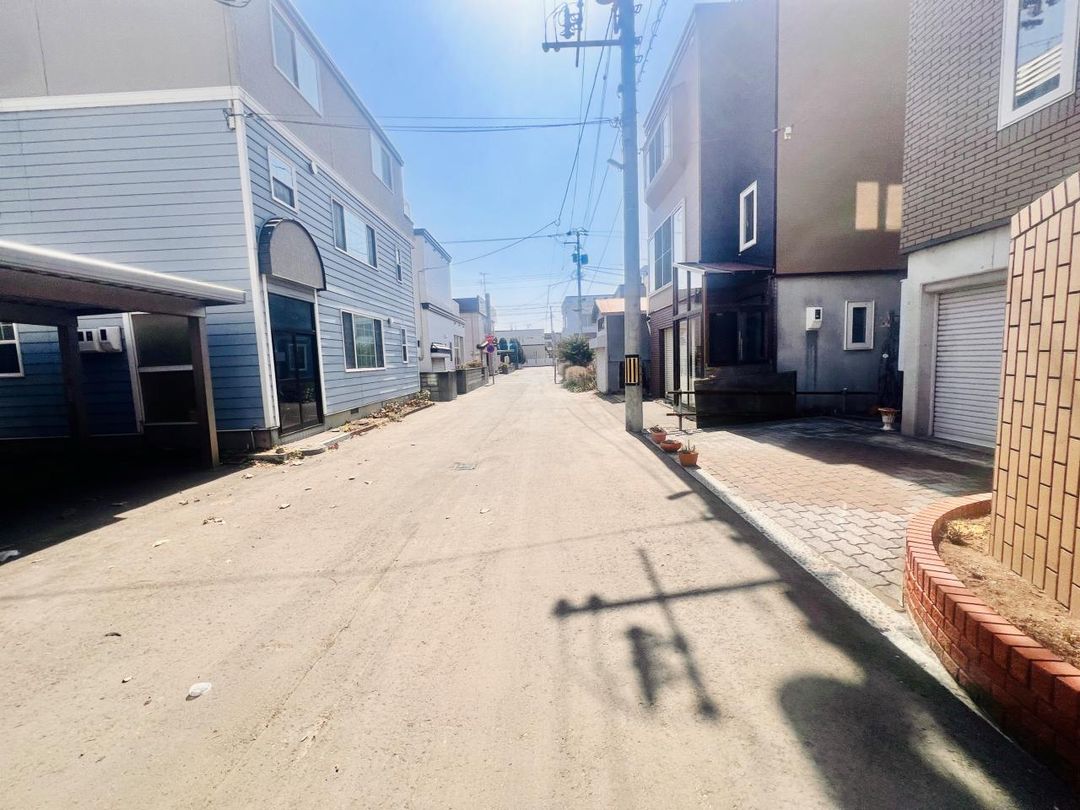 4LDK Detached House for Sale in Sapporo Higashi Ward - Thumbnail 3