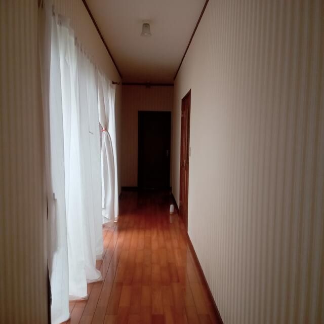 2005-Built Wooden House on Large 1659sqm Corner Plot in Nasu, Tochigi - Thumbnail 4