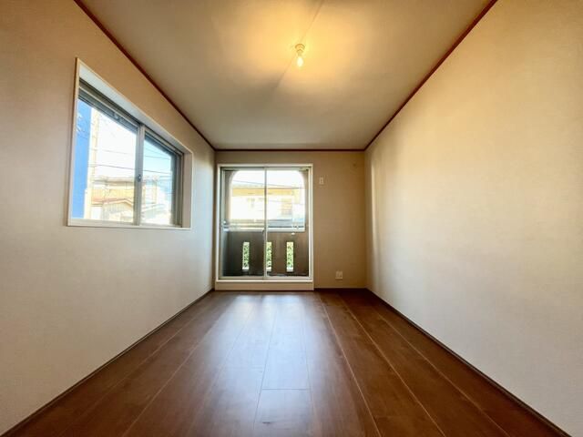 4LDK Detached House for Sale in Konan Ward, Yokohama - Thumbnail 2