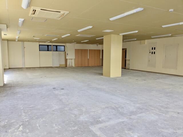 182 sqm Commercial Space for Rent near Ofuna Station, Kamakura - Thumbnail 2