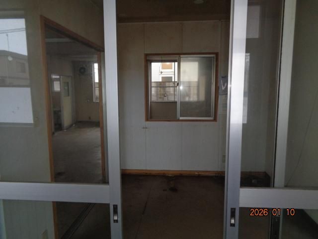 Warehouse for Rent in Hirosaki, Aomori - 428 sqm Steel Structure - Thumbnail 3