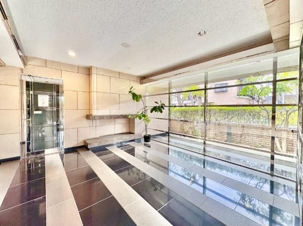 3LDK Apartment for Sale in Katsushika, Tokyo - 68.07 sqm - Thumbnail 3