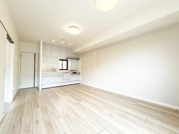 3LDK Apartment in Machida, Tokyo - 64.81 sqm - Thumbnail 4