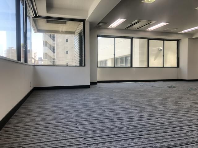 Tokyo Office for Rent in Ayase, Adachi | 136.69 sqm near Station - Thumbnail 4