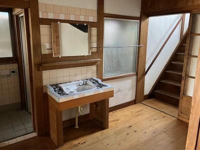 1960 7K House on 215sqm Land in Kitakyushu, Fukuoka — Image 22, Yahatahigashi, Fukuoka