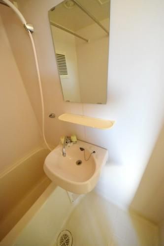 1R Apartment for Rent near Koigakubo Station, Kokubunji - Thumbnail 4