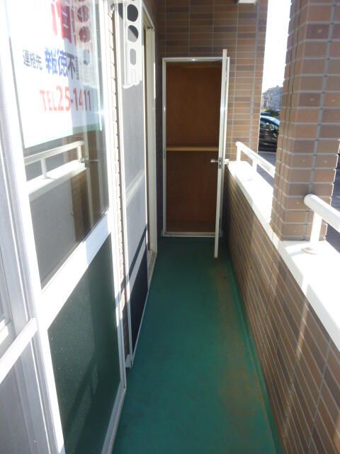 2DK Apartment for Rent in Iwaki, Fukushima - 49.66 sqm - Thumbnail 2