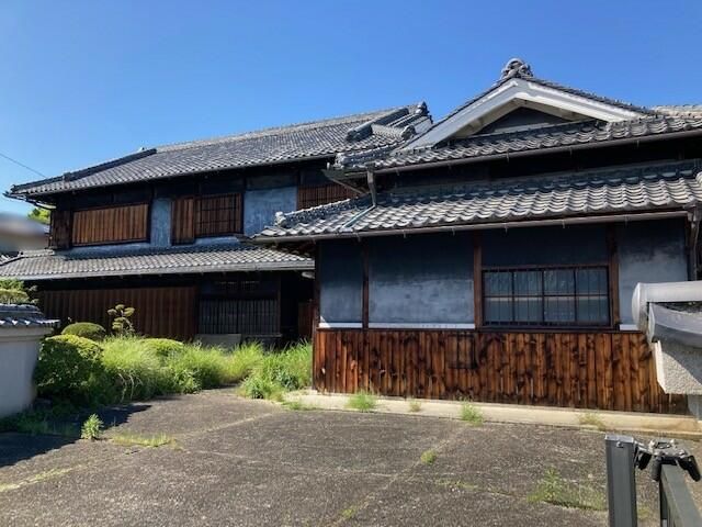 1927 Traditional House in Wakayama with 905㎡ Land - Thumbnail 2