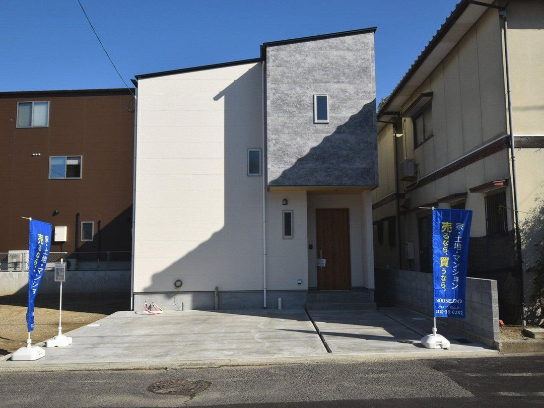 New 4LDK House for Sale in Matsuyama, Ehime - 2025 Build - Main Image