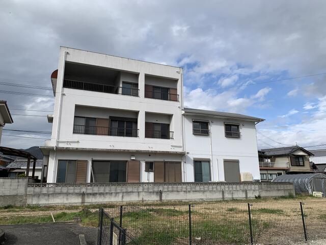 14SLDK Multi-Generational House for Sale in Awa City, Tokushima - Thumbnail 3