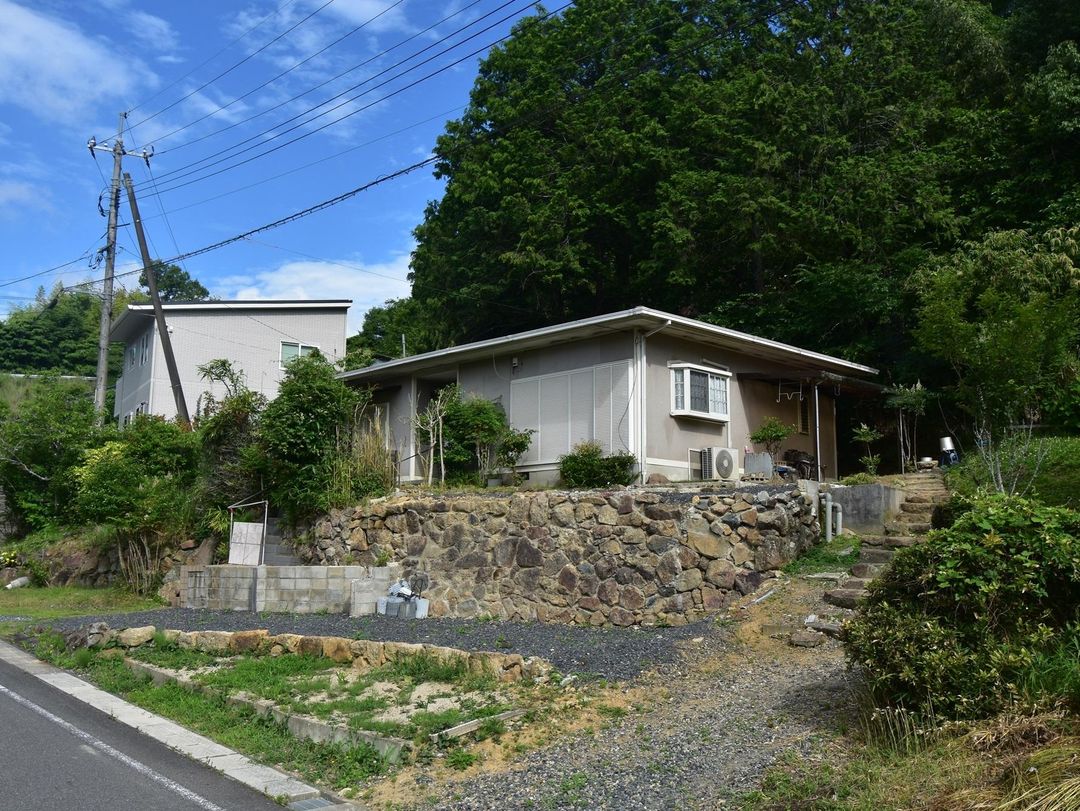 2002-Built 2SLDK House on 463sqm Land in Mimasaka, Okayama - Image 11