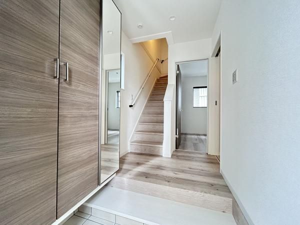 New 3LDK Detached House in Settsu City, Osaka - 2025 Build - Thumbnail 4
