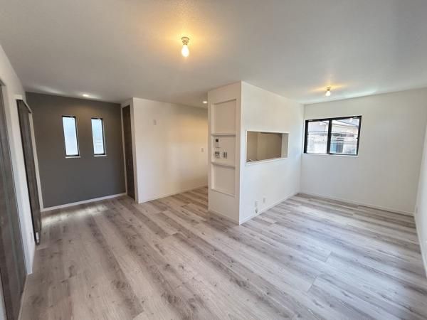 New 3LDK Detached House in Settsu City, Osaka - 2025 Build - Thumbnail 3