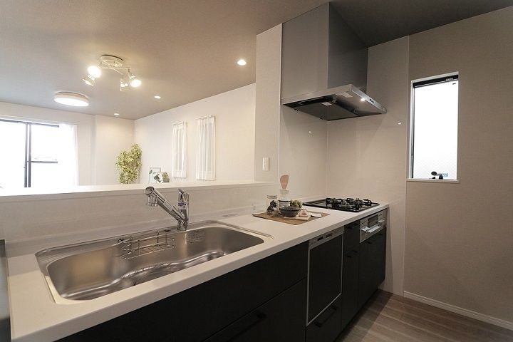 4LDK Detached House for Sale in Higashinari, Osaka - Thumbnail 4